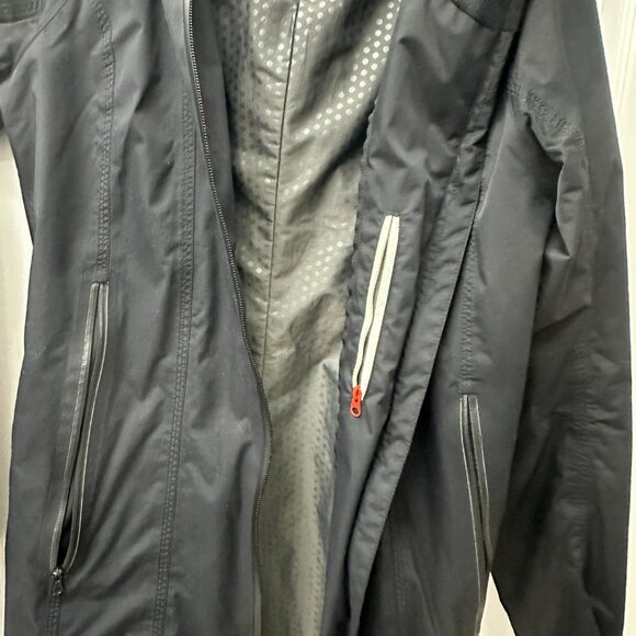 Lululemon Rain Rebel Jacket - Picture 3 of 5